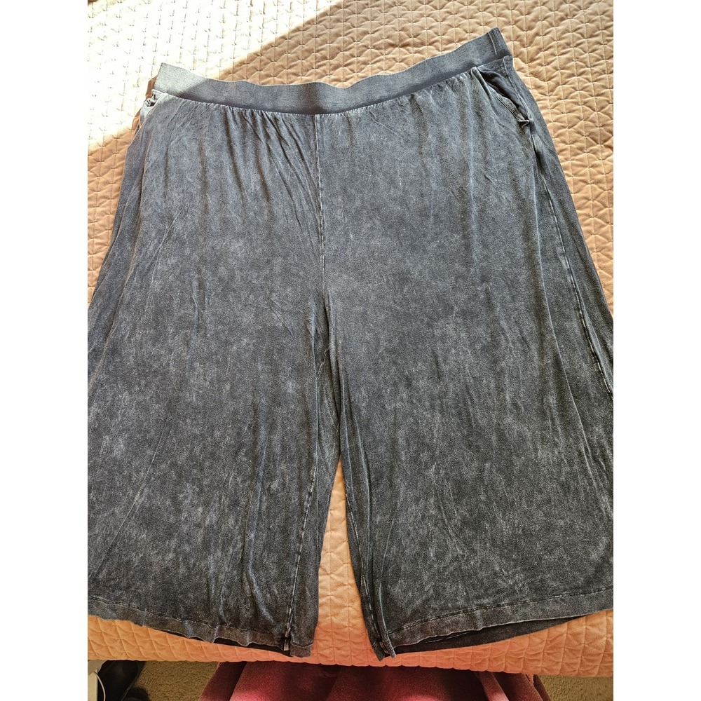Torrid Acid Washed Stretch Gray Crop Wide Leg Pants Side Pockets, Plus 5X